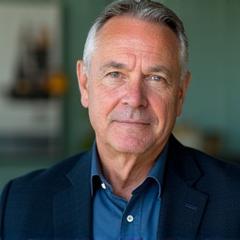 Harbor Echoのオフショアプロジェクトディレクター、ジョナサン・スミスのポートレート